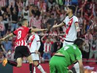 星空体育-皇马继续保持不败，巴萨惨败停滞在积分榜第五位