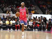 星空体育-比尔包球队客场胜利，新秀发挥抢眼收获球迷喜爱