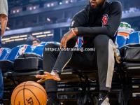 星空体育-快船客场险胜小牛，保罗乔治联手爆发