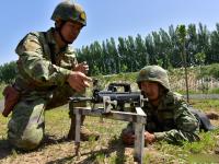 星空体育-力战对决硝烟弥漫欧预赛比赛燃情进行