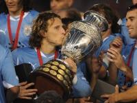 星空体育-乌拉圭球星意外宣布退役，球迷唏嘘不已