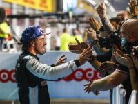 星空体育-马德里竞技击败格拉纳达，取得胜利追赶巴萨