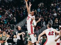 星空体育-雄鹿客场击败国王，稳坐东部榜首