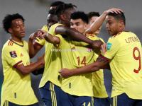 星空体育-客场取胜，球队摆脱低迷状态