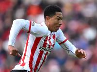 星空体育-热刺主场大胜伯明翰城，继续保持领先