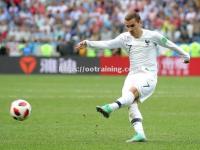 星空体育-精疲力尽！法国足球联赛中的紧张对抗