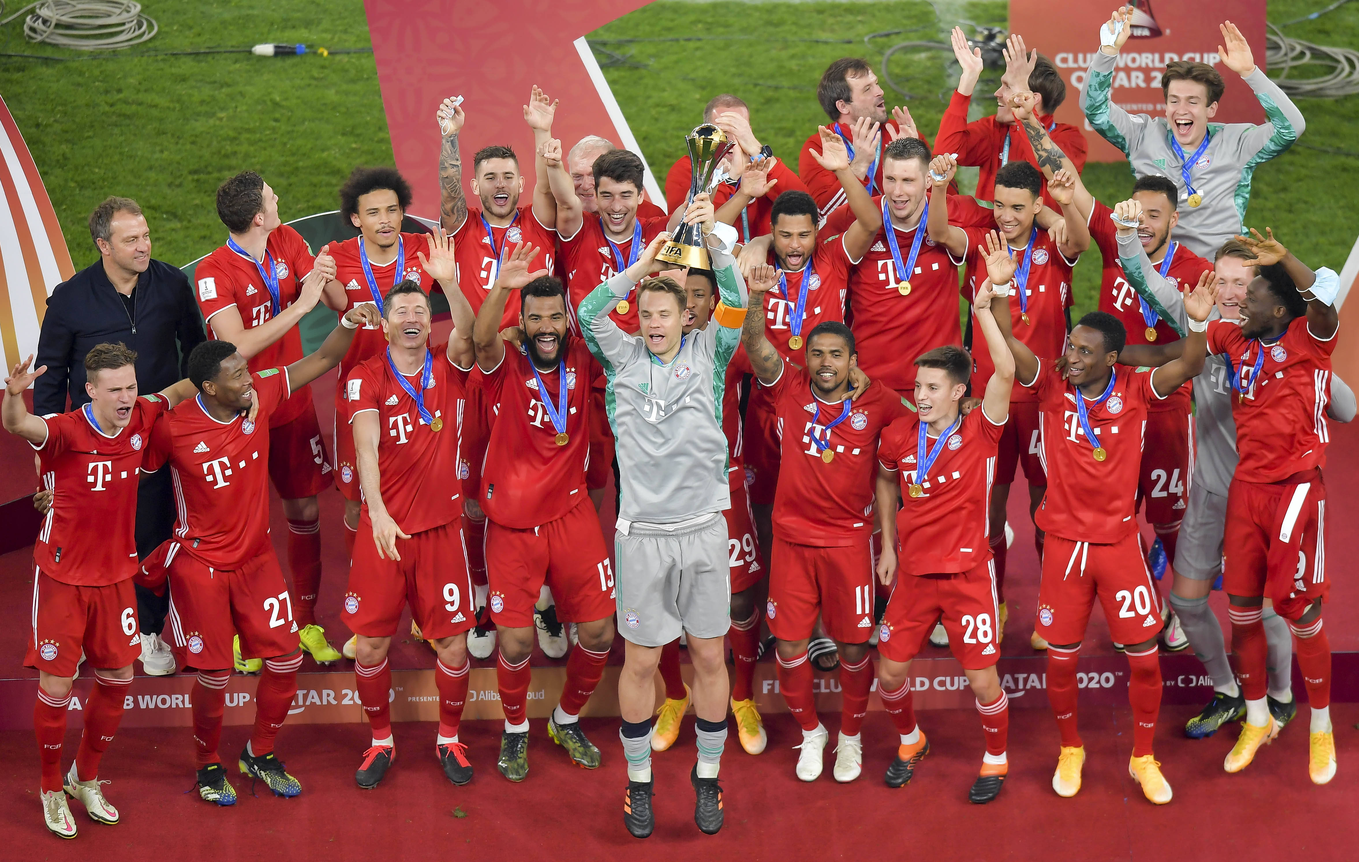 拜仁慕尼黑实力超群，联赛领先