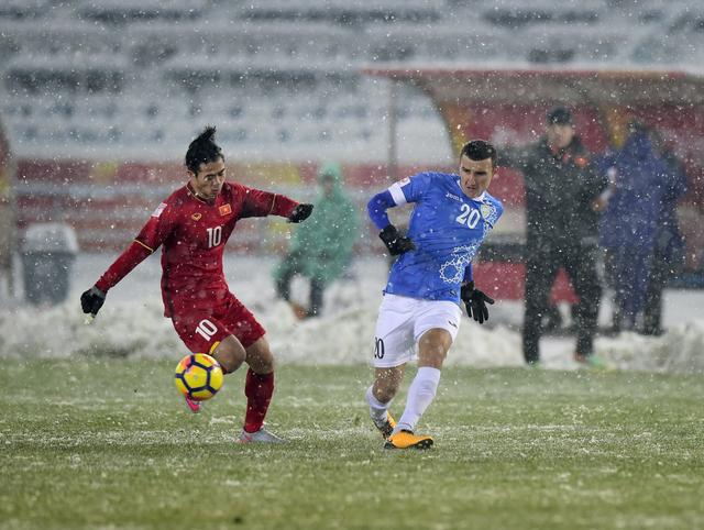 亚洲杯半决赛将上演激烈较量