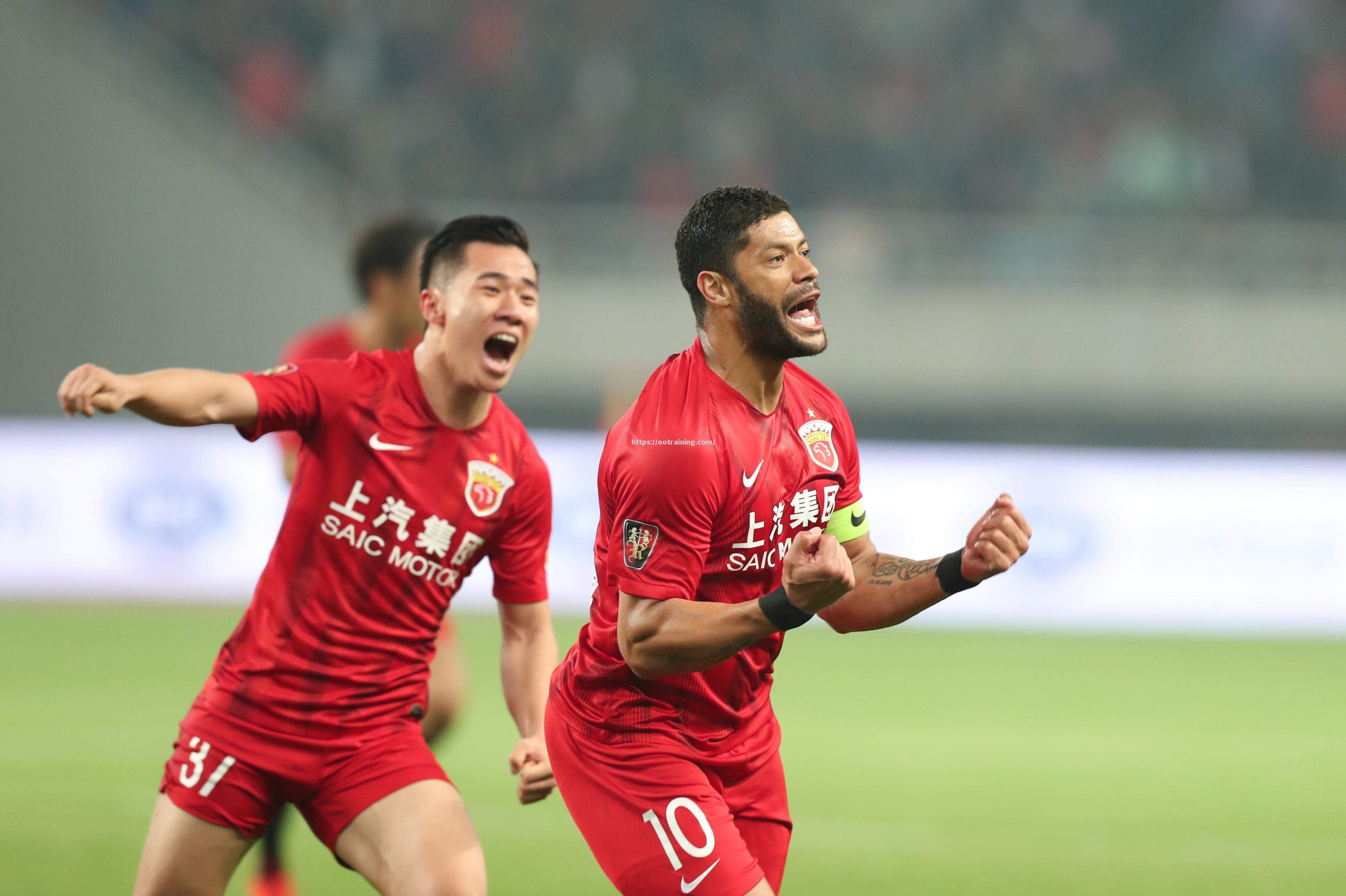 中超联赛球队排名揭晓，球员表现获得认可