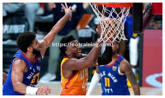 NBA常规赛季末，抢位季后赛勇争前途