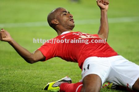 北马其顿挑战阿尔巴尼亚，实力较量难分伯仲