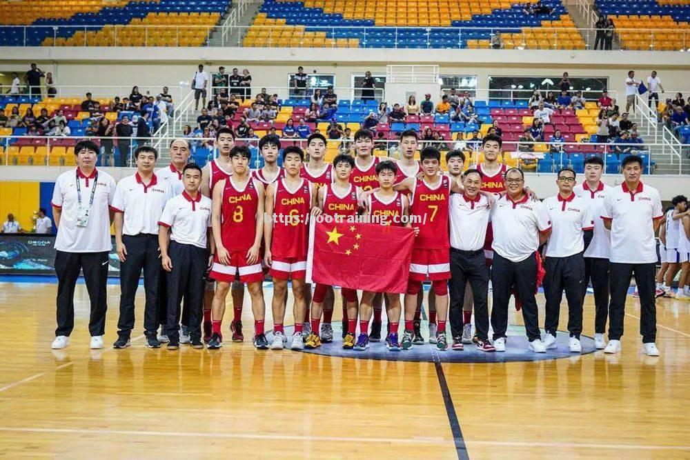 菲律宾队奋勇拼搏,积极向上 菲律宾队奋勇拼搏,积极向上