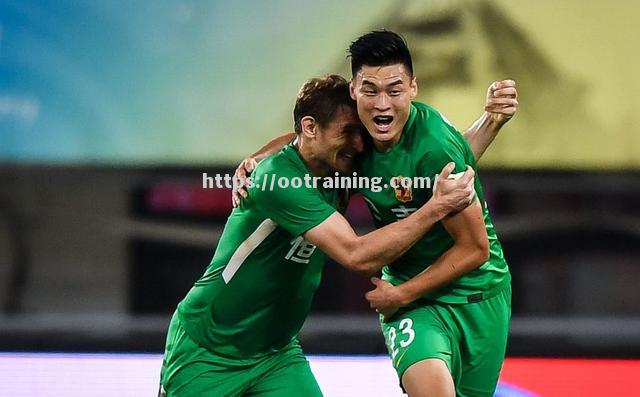 国安客场三分加冕，豪取连胜