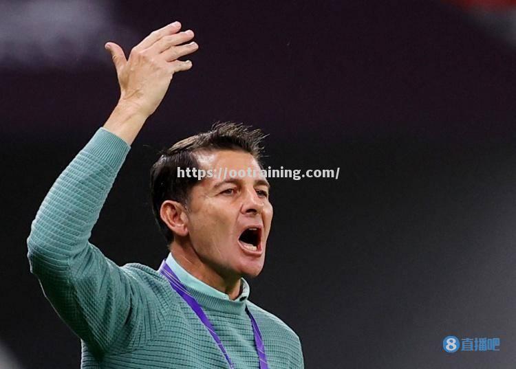 小范主帅赛后发飚，抨击球员消极表现