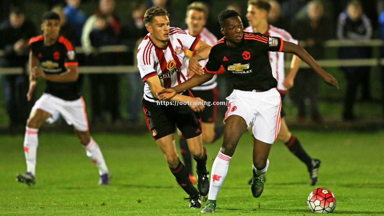 曼联将与桑德兰展开激烈对决