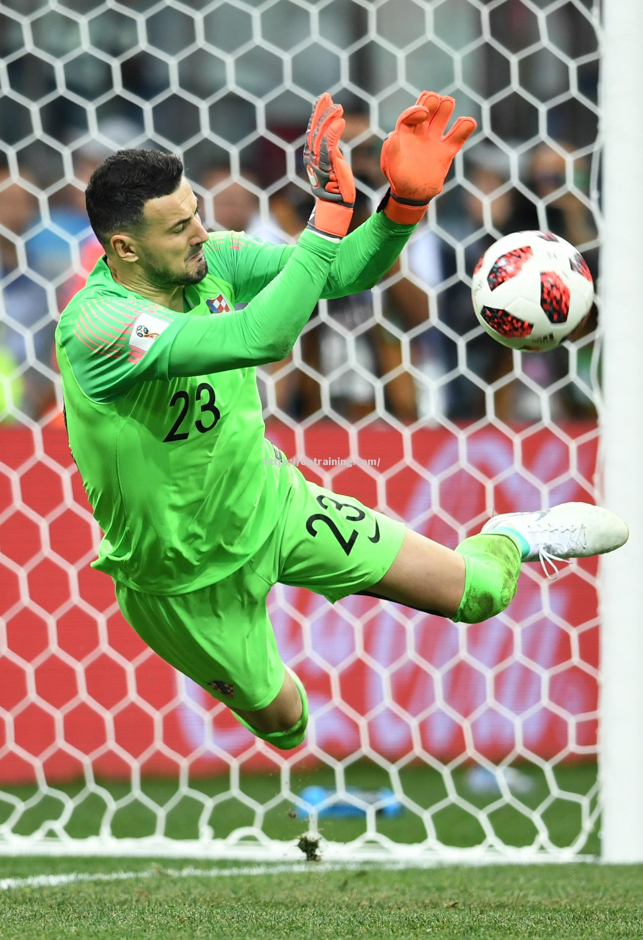 克罗地亚队逆转胜利，淘汰对手进一步前进