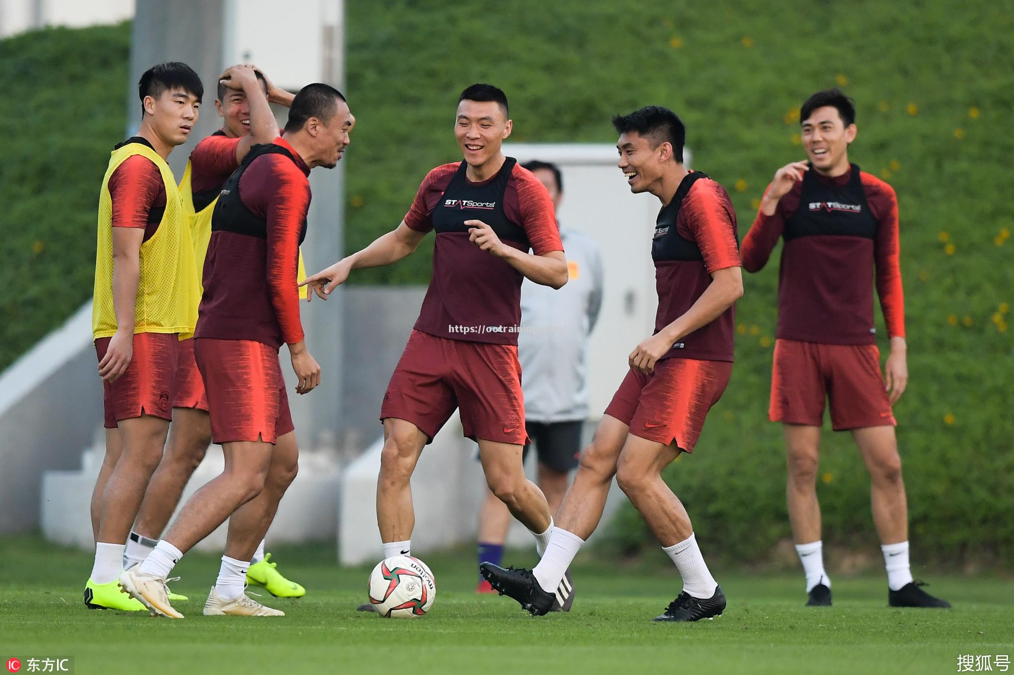 国内外劲旅交手，球员积极备战