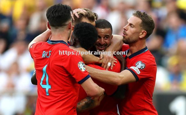 英格兰力克乌克兰，表现抢眼