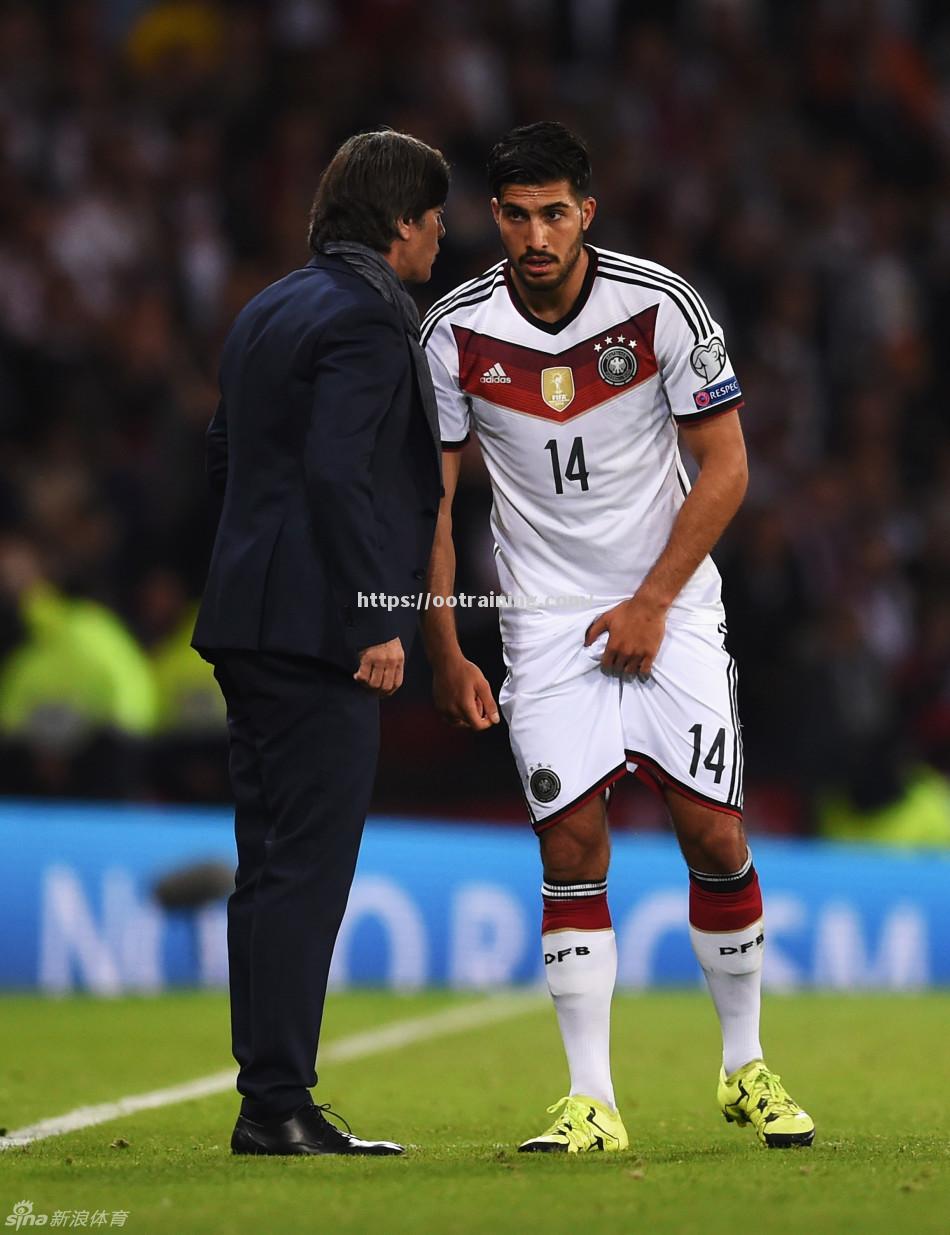 欧洲预选赛中的焦点战役,战火蔓延全场 欧洲预选赛中的焦点战役,战火蔓延全场