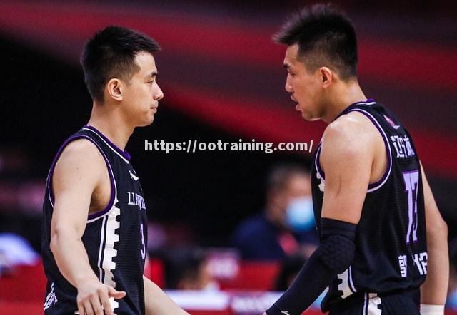 明星球员表现亮眼，引发球队连胜大潮