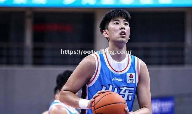 江苏男篮表现抢眼，提升排名