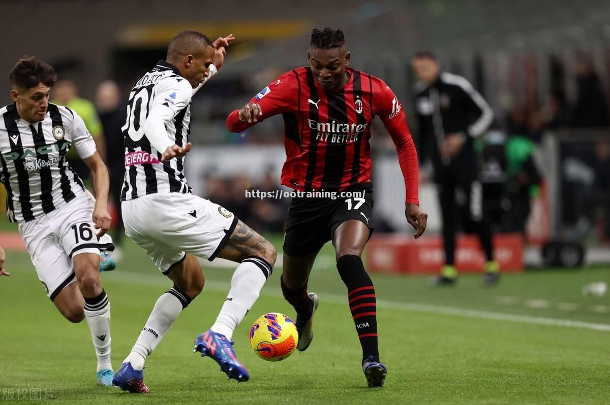 雷恩特对战AC米兰，双方打成1-1平局