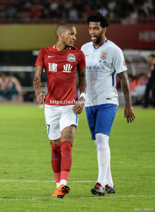 河南建业主场不敌恒大，遭遇连续失利
