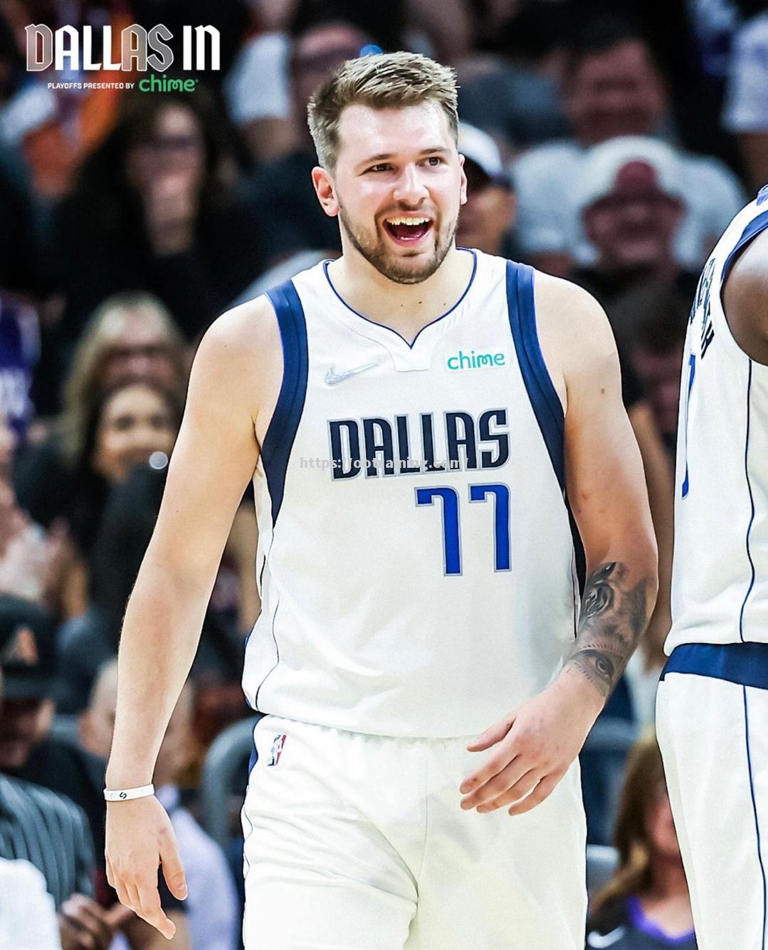 太阳独行侠大胜，西部龙头稳固