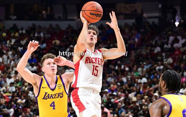 火箭队核心伤愈复出球队迎来转机 火箭队核心伤愈复出球队迎来转机