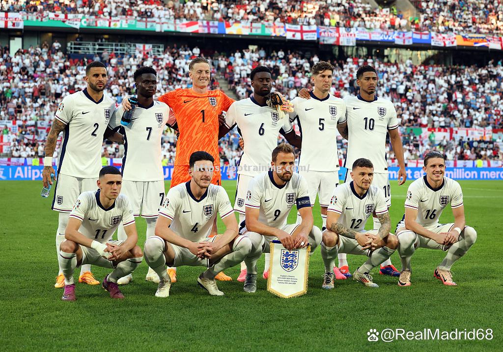 克罗地亚逆袭！绝杀斯洛伐克，晋级预选赛决赛