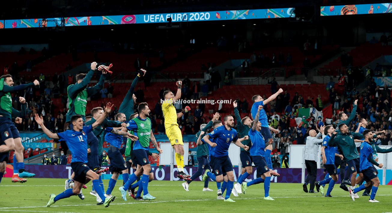 法甲球队备战决赛，球员状态神勇