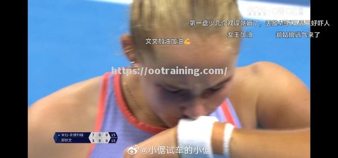 波兰队险胜瑞典,成功晋级国际足联半决赛 波兰队险胜瑞典,成功晋级国际足联半决赛