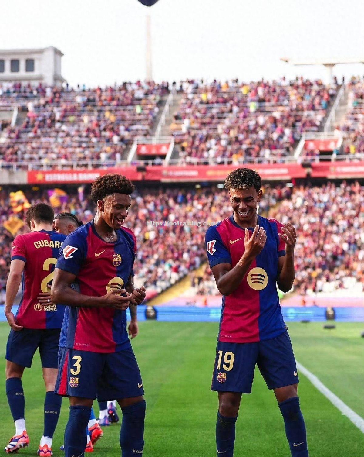 球坛全明星，巴萨阵容全开稳坐联赛榜首