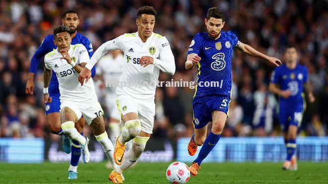 曼联抢分领跑，劲敌如何追赶？