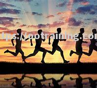 欧预赛背后的坚守与奋斗，每一个瞬间都难忘