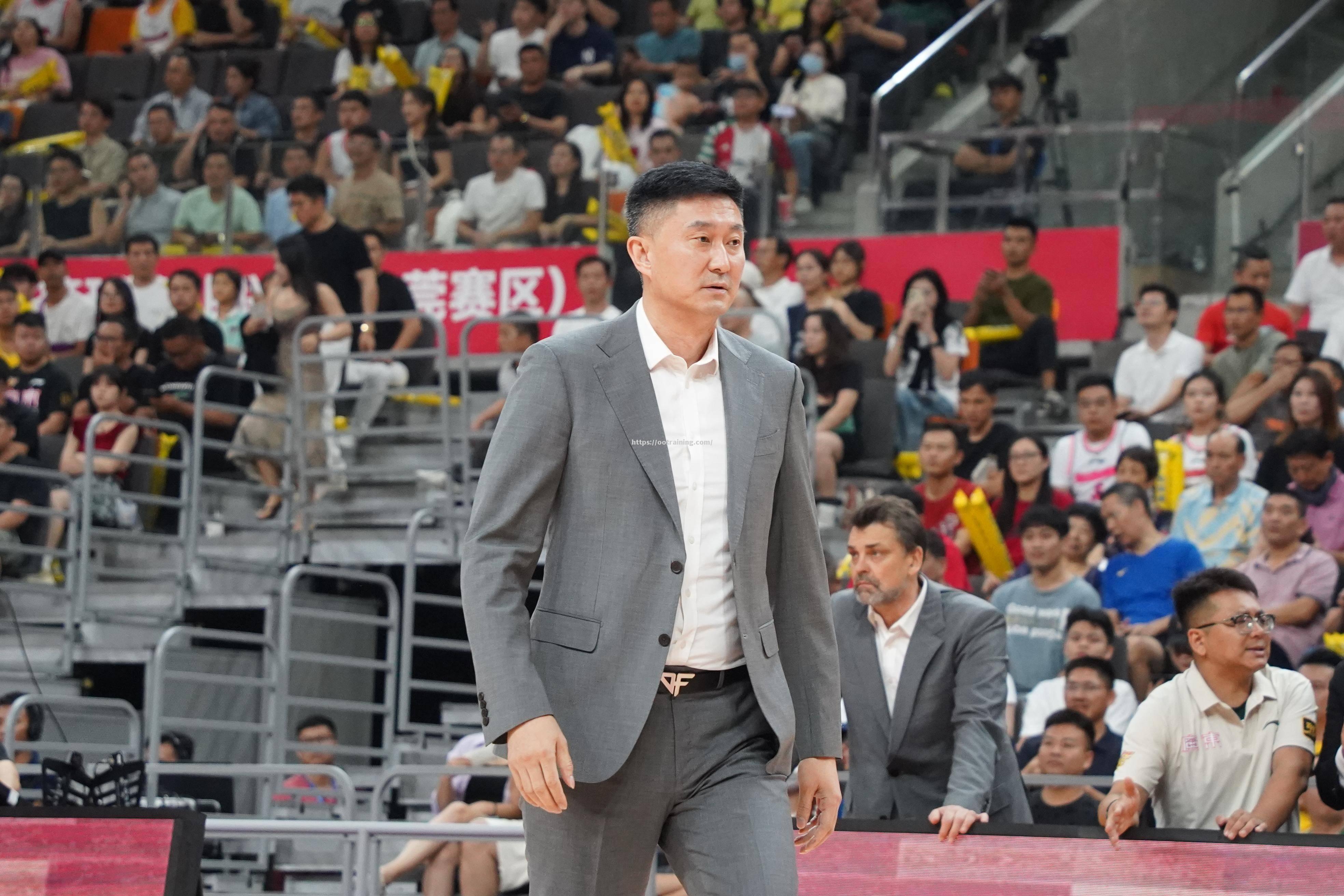 广东队客场击败浙江，保持不败纪录