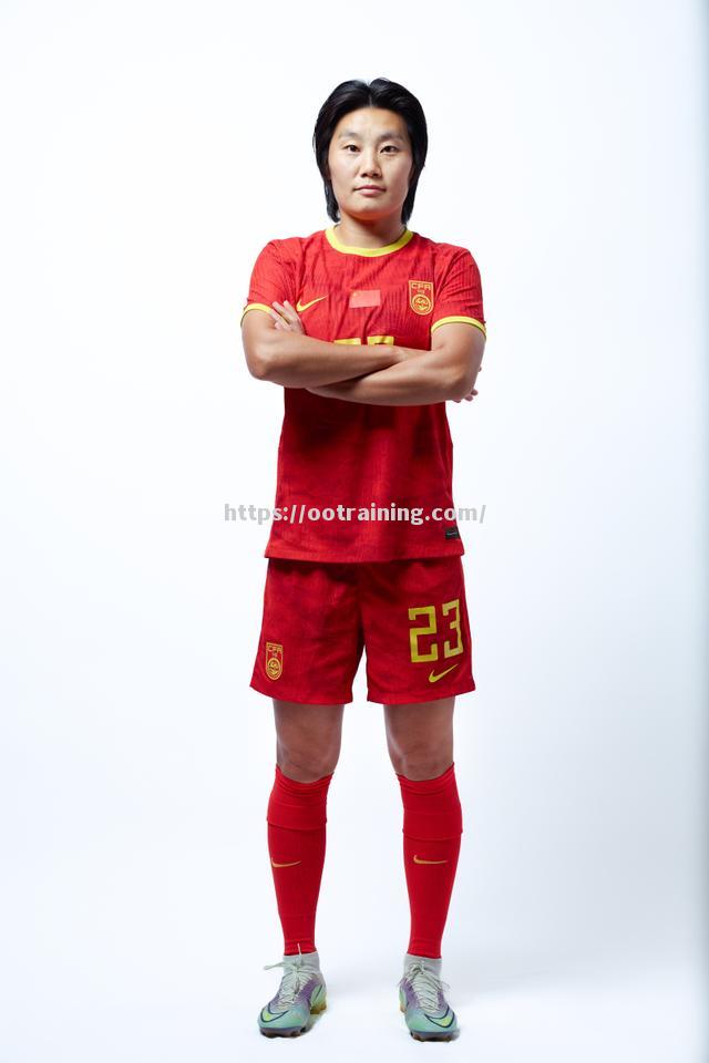 女足世界杯赛场,中国队展现出色实力 女足世界杯赛场,中国队展现出色实力