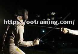 墨西哥击剑选手咬牙坚持成功