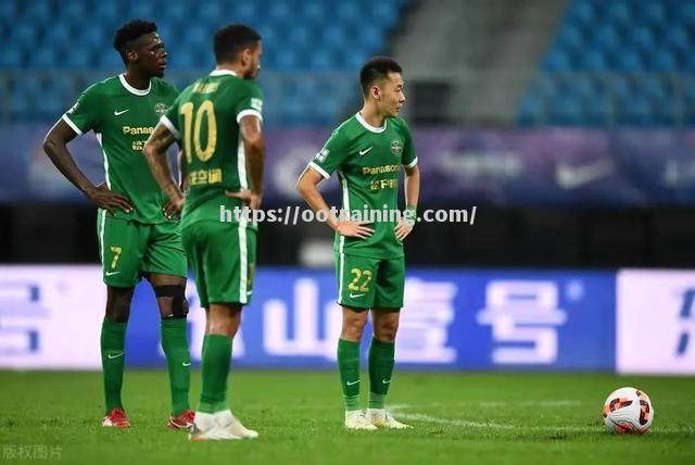 北京队主场连胜,强势霸占排名榜首 北京队主场连胜,强势霸占排名榜首