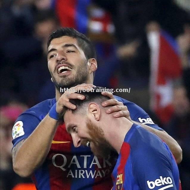 外线射手状态火热，带领球队风光夺冠